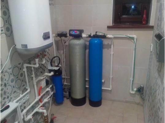Организация водоснабжения дома в п. Вилга из скважины и очистка воды